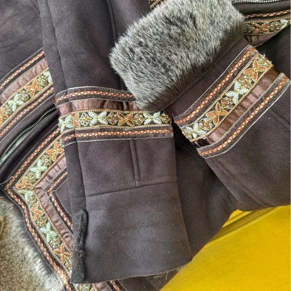 Coldwater Creek Faux Suede & Faux Fur Coat - Picture 3 of 13